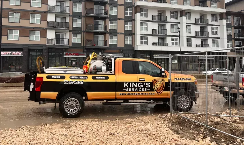 King Service Pick Up Truck On Location